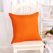 Charger l&#39;image dans la galerie, Housse de coussin Simple de couleur unie
